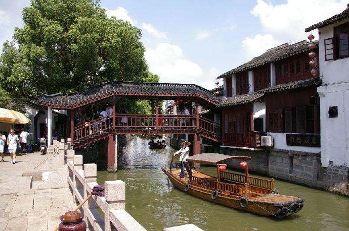 虫虫助手下载